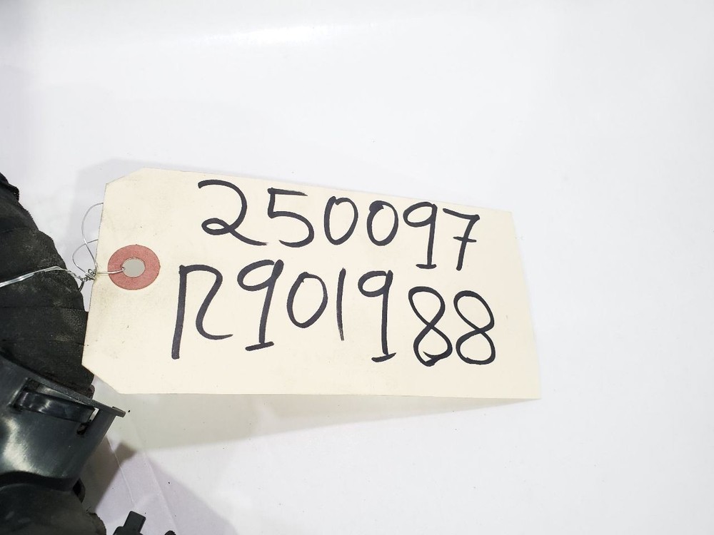 2011 Hyundai Genesis OEM 3.8L Automatic Engine Harness One Broken Wire