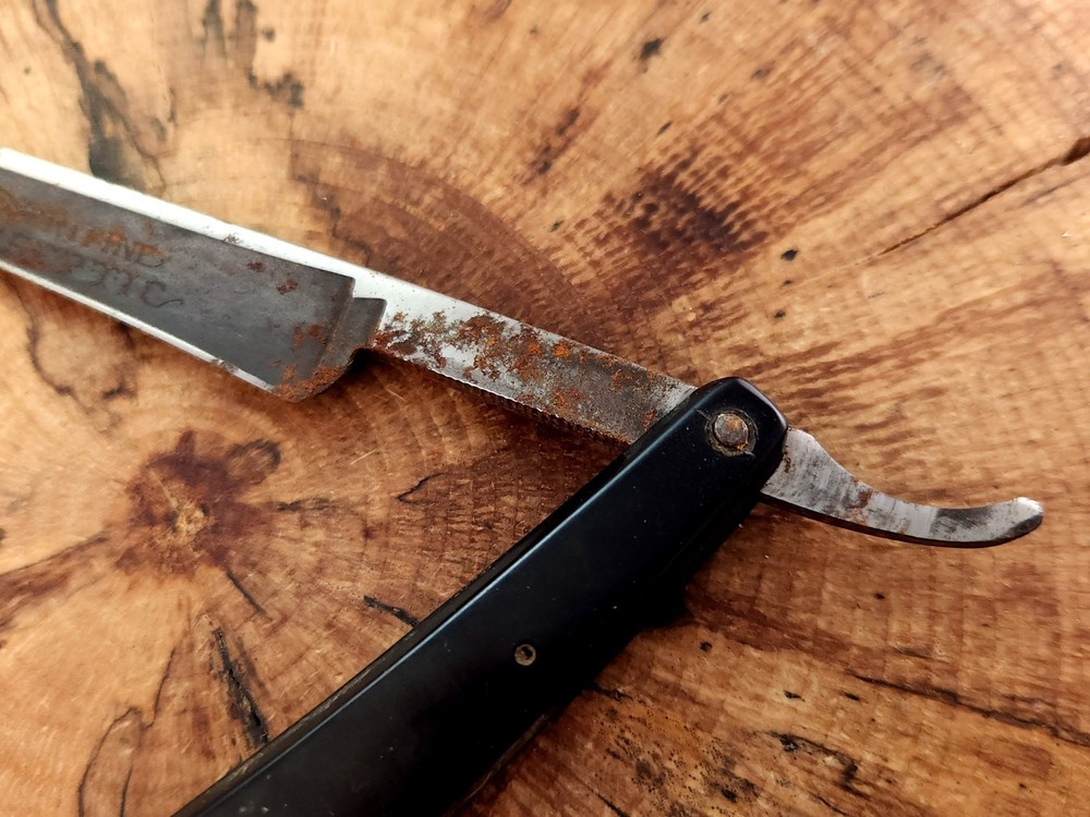 Unknown VTG Straight Razor