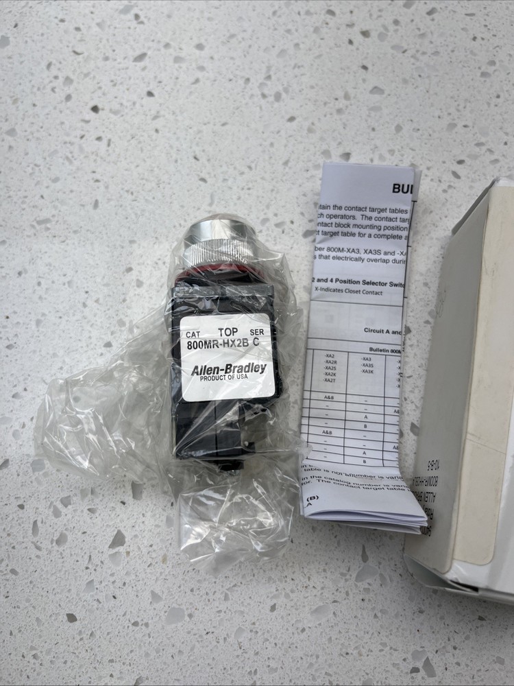 NEW ALLEN BRADLEY SELECTOR SWITCH 800MR-HH2BLA