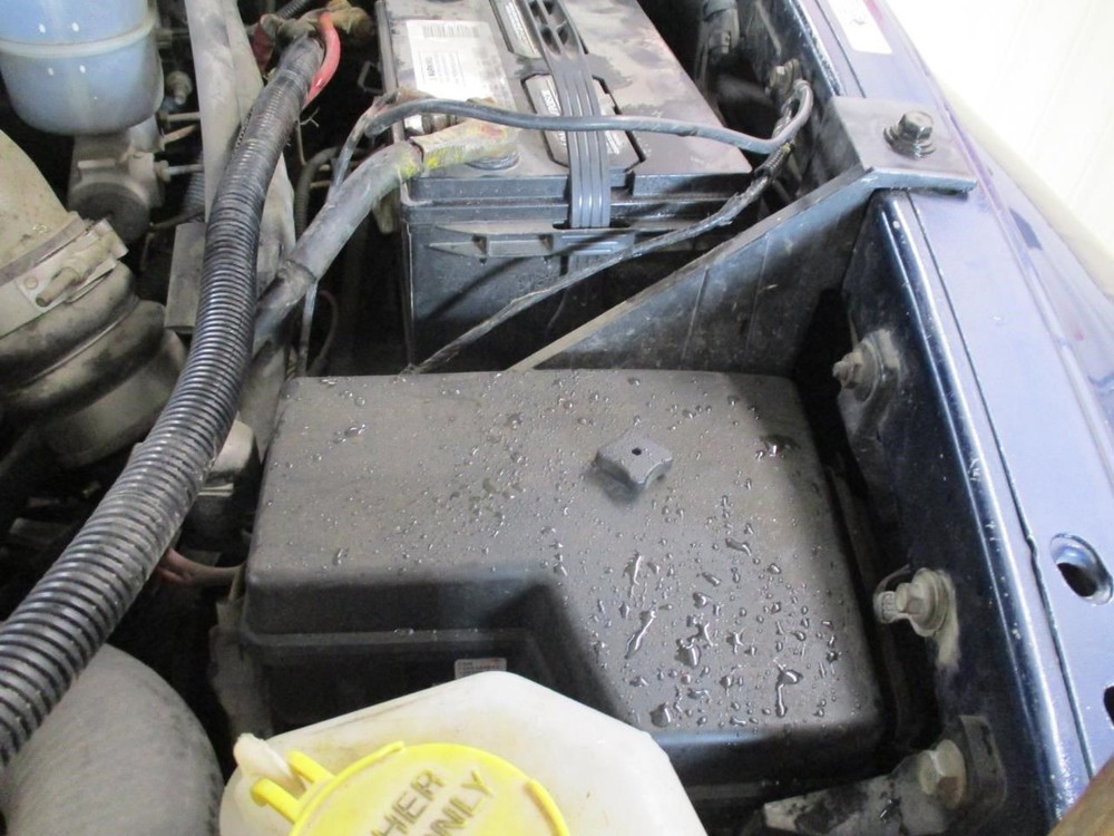 RAM2500 2004 Battery Tray 1886472