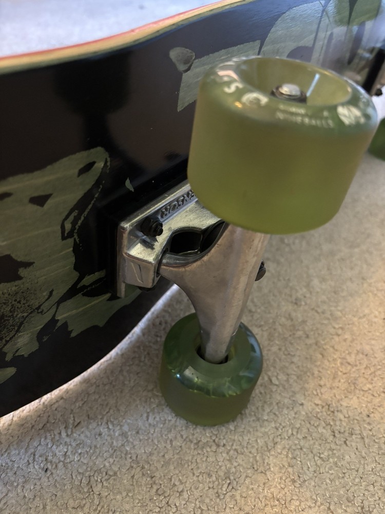 Custom Full Skateboard - Tensor Trucks - Soft Wheel - Very Good Condition