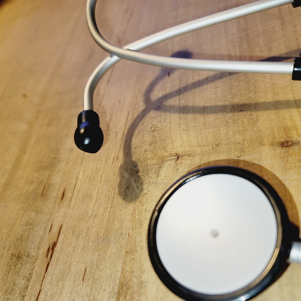 Dual Frequency Stethoscope Professional Quality Lightweight 68-105