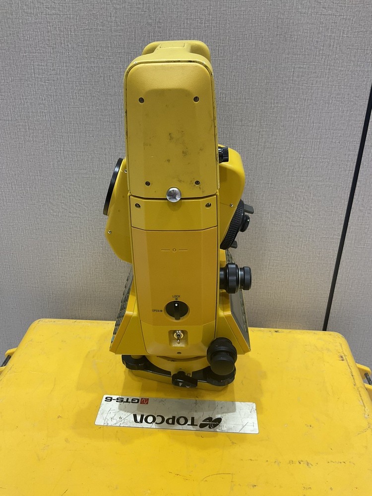 TOPCON GTS-6 ELECTRONIC TOTAL STATION