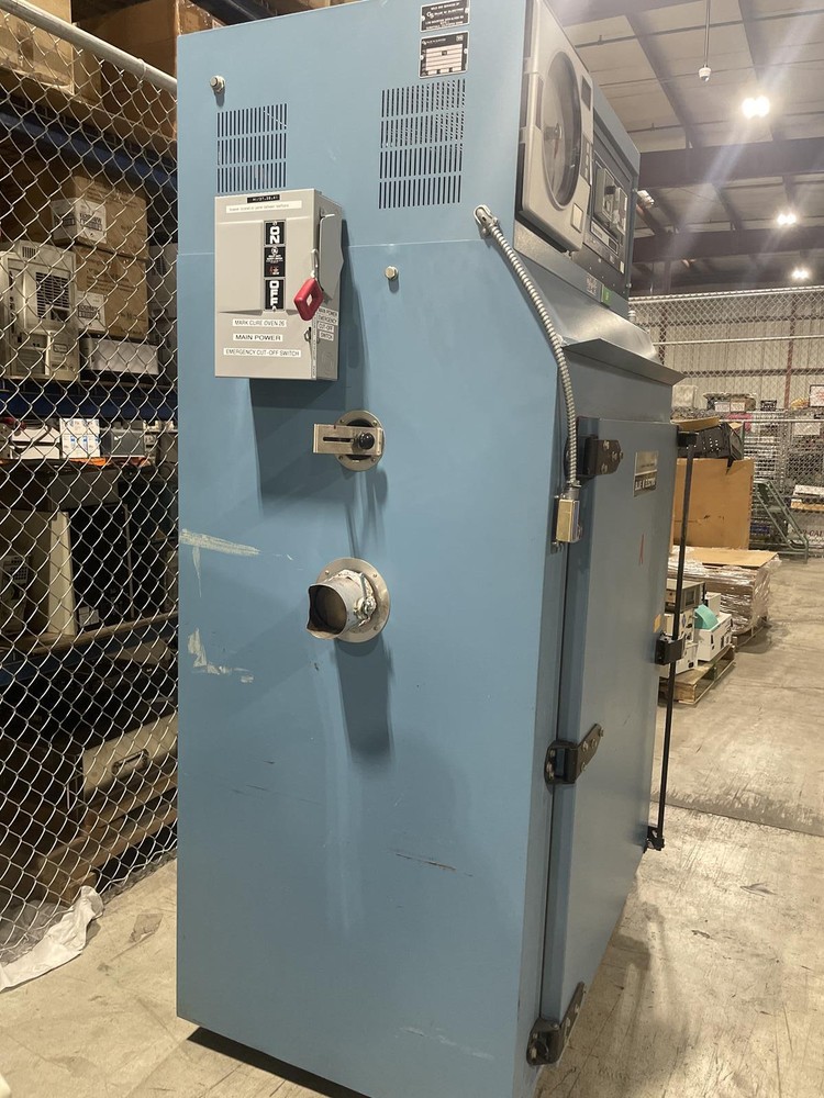 GS BLUE M ELECTRIC 240 BATCH OVEN