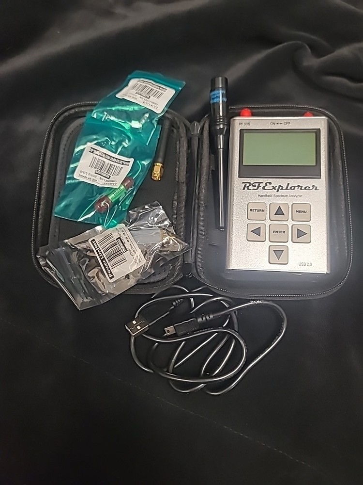 RF Explorer Spectrum Analyzer