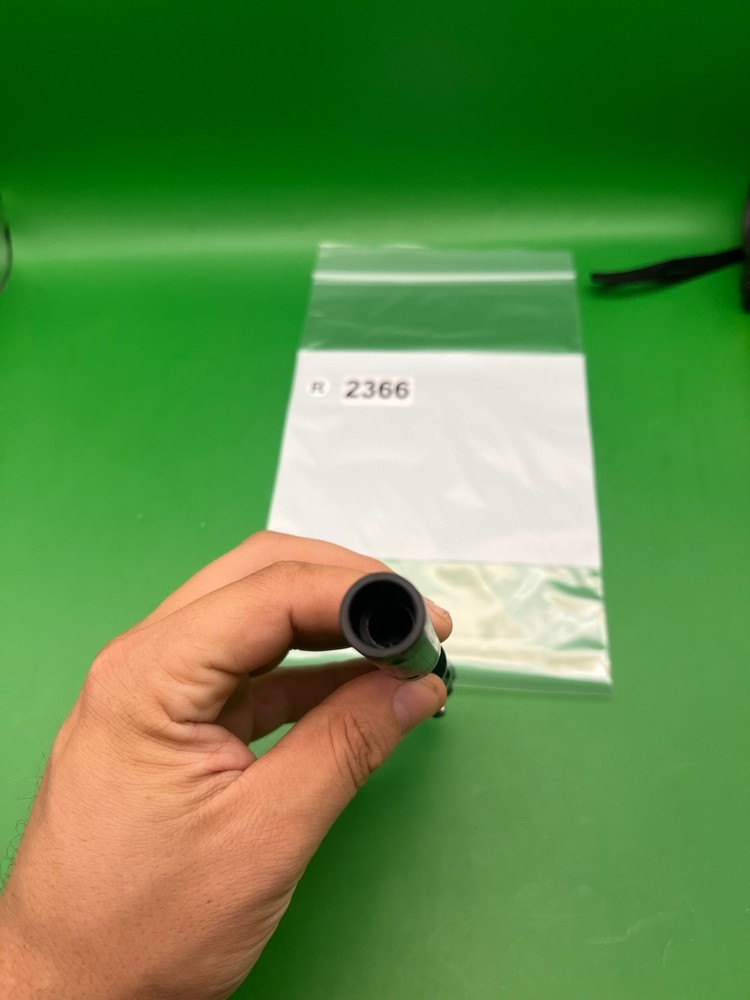 Autococker Bolt