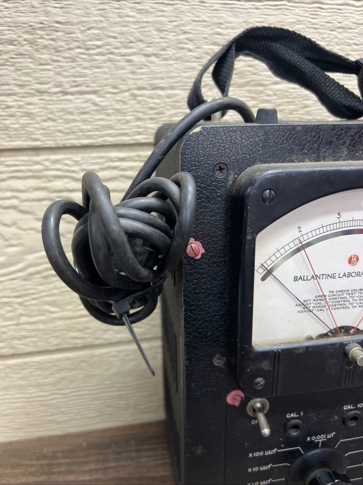 Ballantine Laboratories Model 520 Direct Capacitance Meter