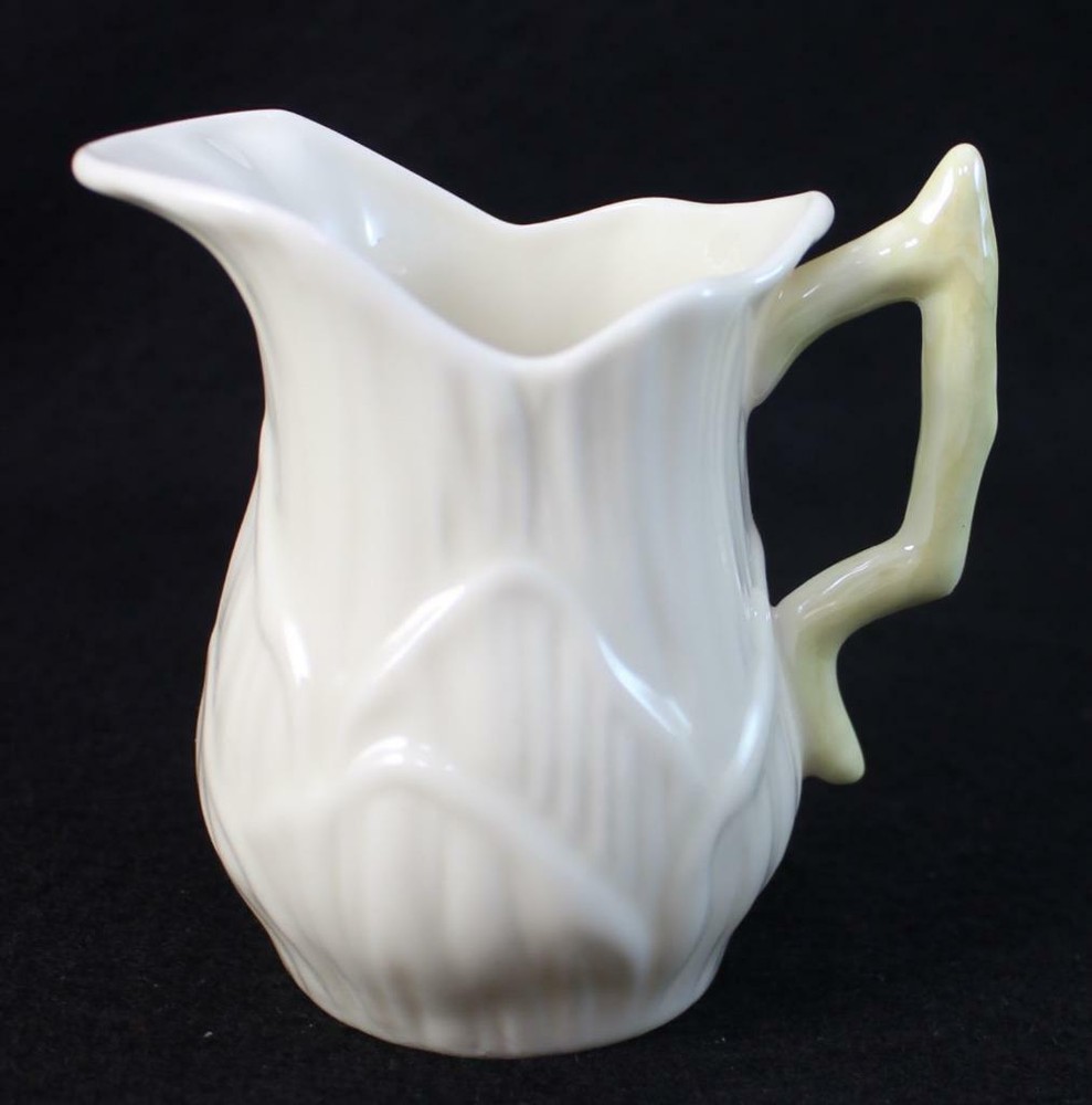 Belleek LILY WHITE Creamer Yellow Handle GREAT CONDITION