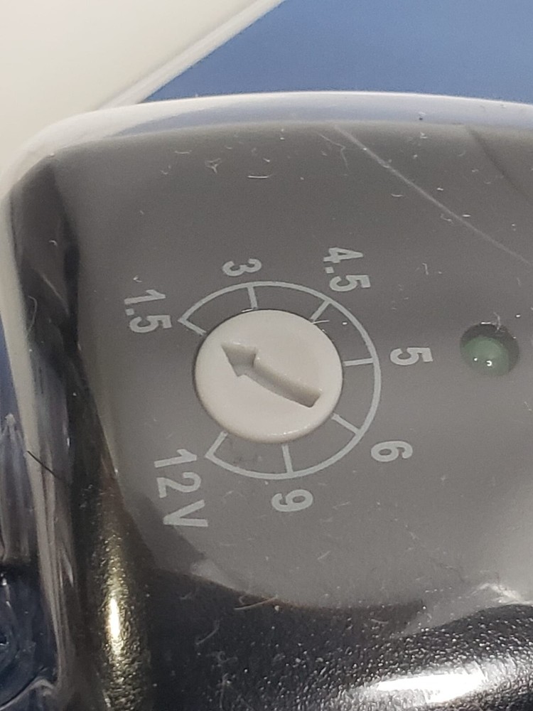 DC 12V 1000mA Car Power Adapter Cigarette Lighter Socket Plug With 6 Tips