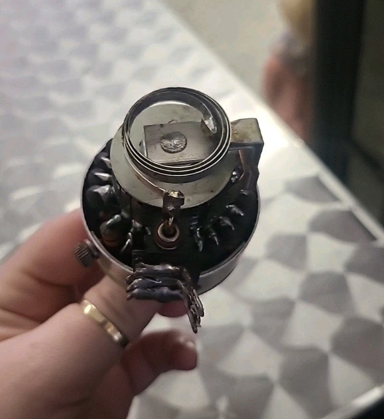 IRC? TYPE A-213-600? ATTENUATOR