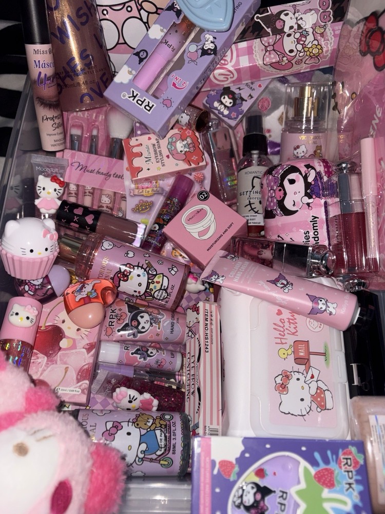 Hello Kitty Makeup Lot RPK Assorted Sample, Full & Travel Sizes
