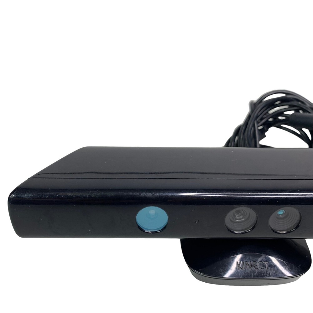 Microsoft Xbox 360 Kinect Sensor Model 1473 + 5 Games