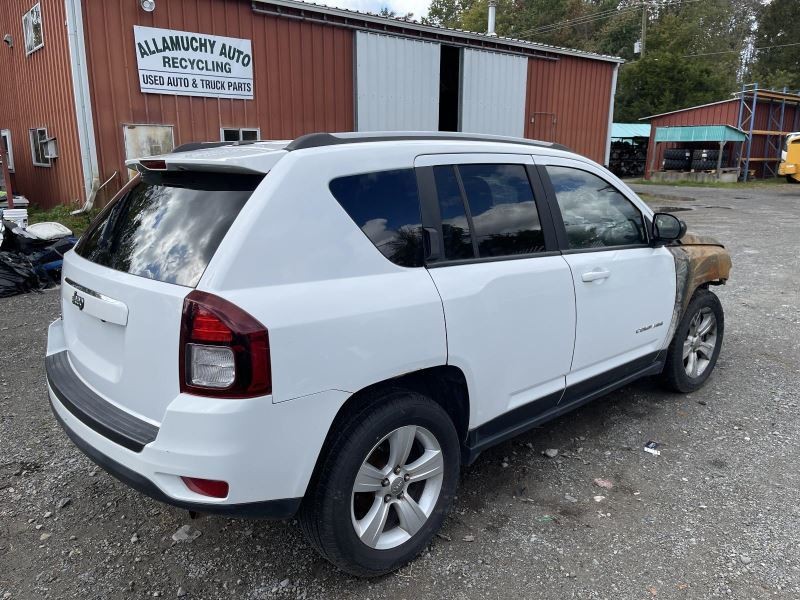2007-2017 JEEP COMPASS LEFT REAR DOOR WINDOW 53076