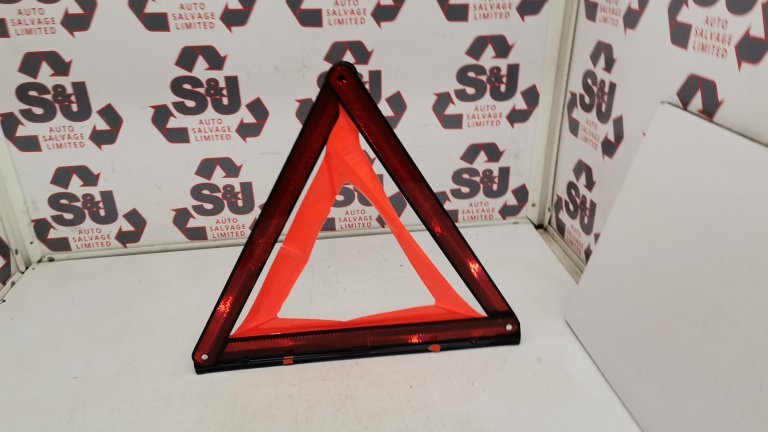 Bmw 5 Series 10-14 WARNING TRIANGLE 6770487