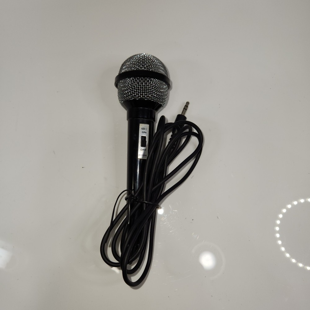 Vintage 600 ohm Microphone  Made Taiwan