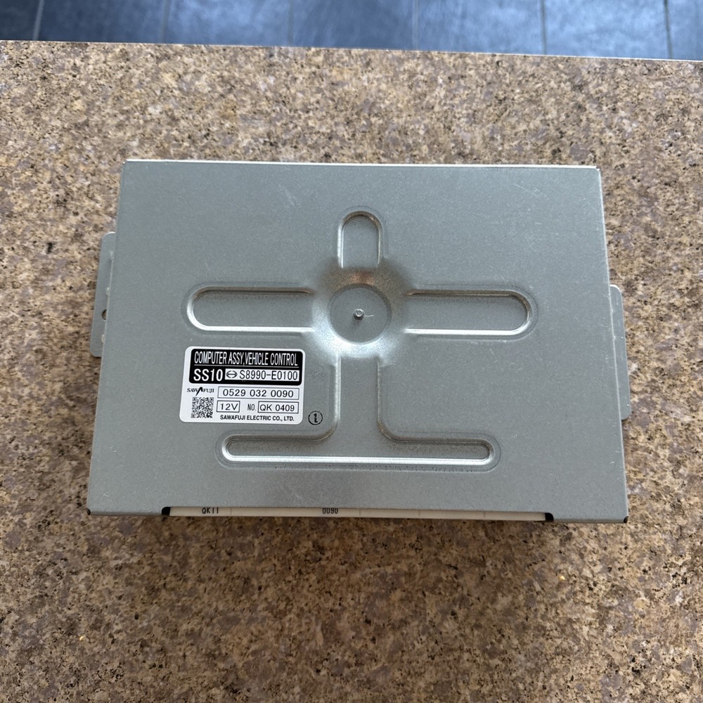 S8990-E0100 HINO CAB CONTROL UNIT MODULE