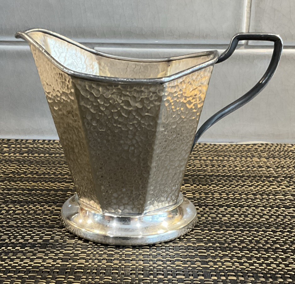 Silvercraft E.P.N.S Cream/Syrup Pitcher Colonial Rustic Hammered 4in.