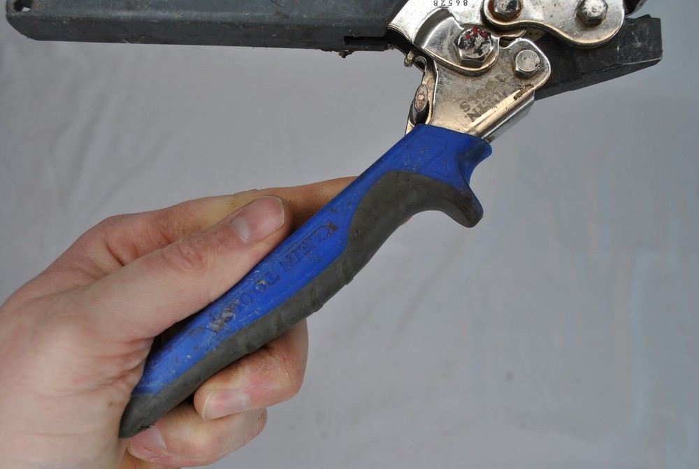 Klein Tools 86528 Snap Lock Punch