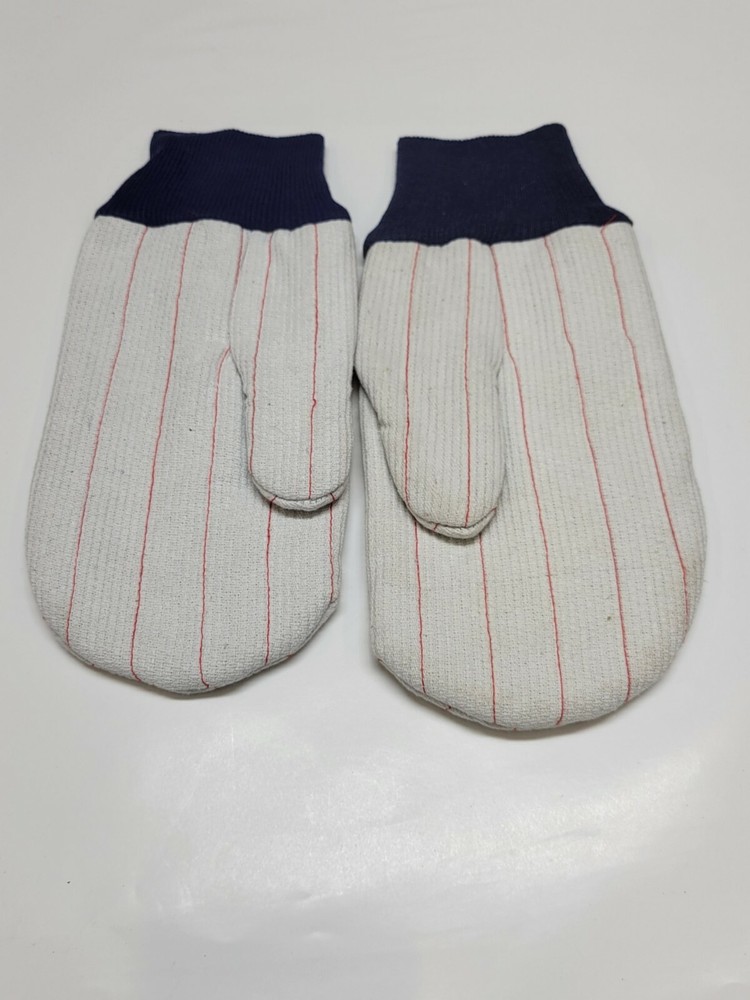 TikiMit Gloves Boss