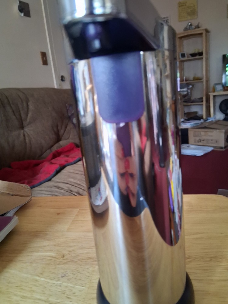 Automatic hand soap dispenser