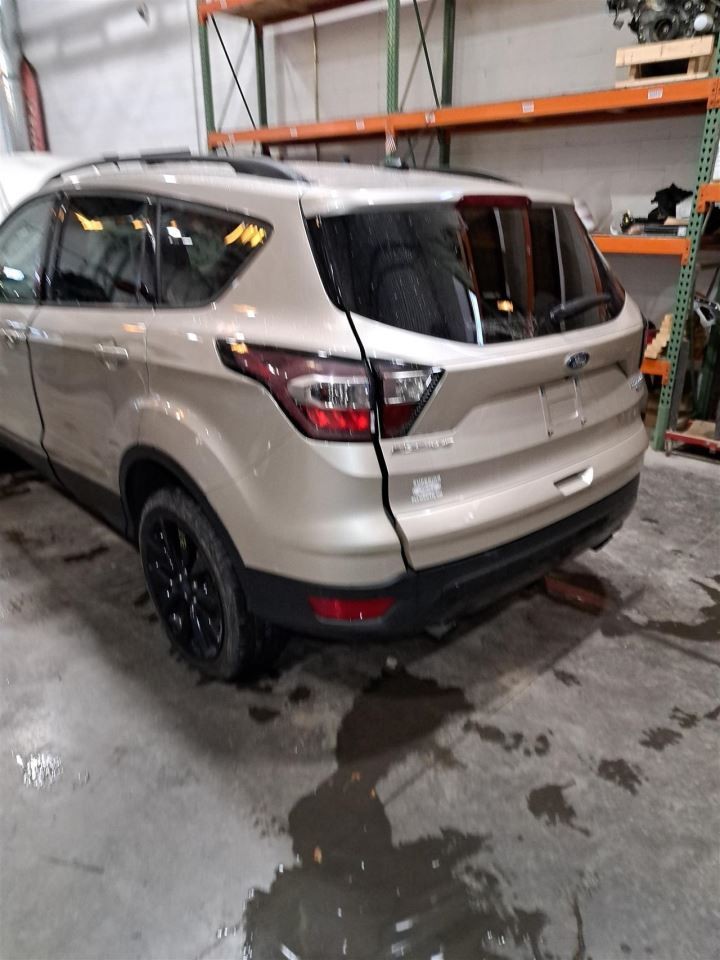 2017 Escape Amplifier Sku#4348878