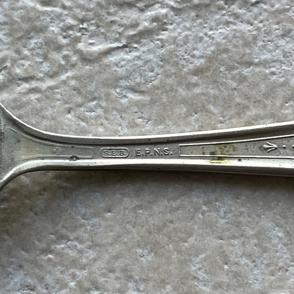 National Silver Co. S.E.B Isabella Pattern Silverplate Butter Spreader
