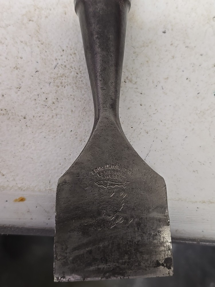 Erik Anton Berg 1 3/4" Chisel Shark Logo