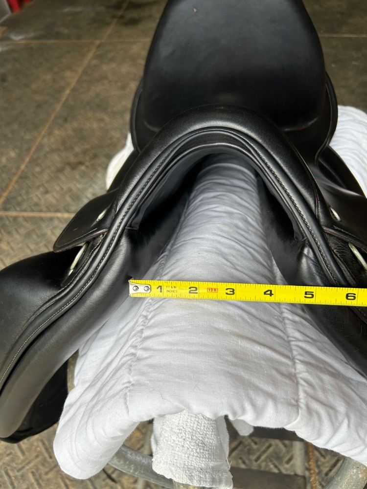 Stackhouse Monoflap Dressage Saddle -17.5 “ Medium