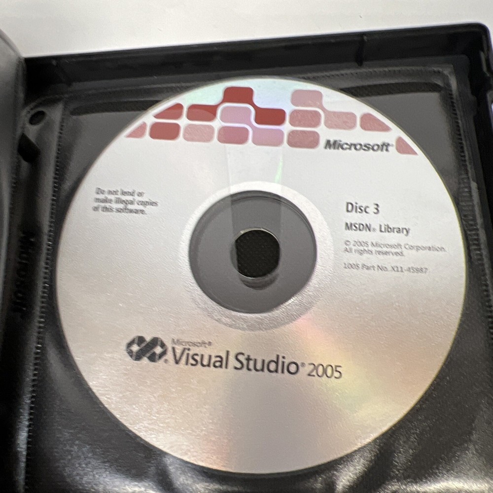 Retail Microsoft Visual Studio 2005 Standard Edition Academic 5 Disc Set W/ Key
