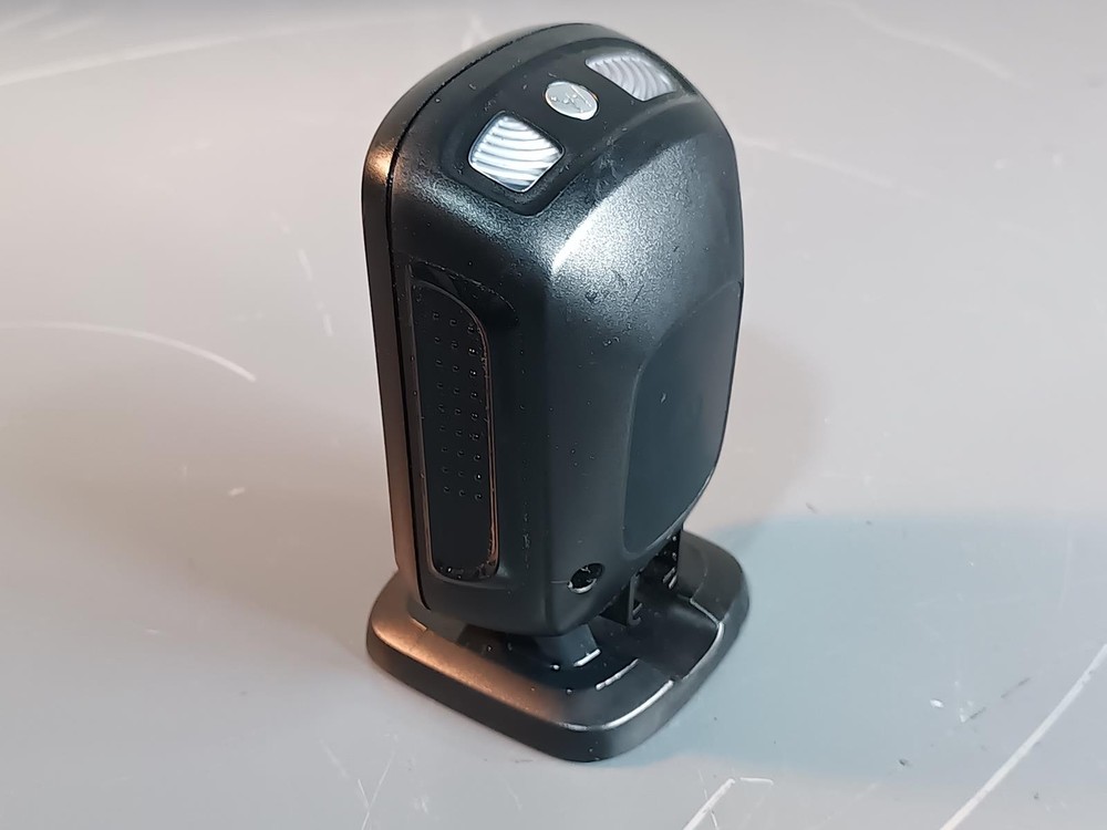 Motorola DS9208 1D/2D Omnidirectional Hands-Free USB Barcode Scanner