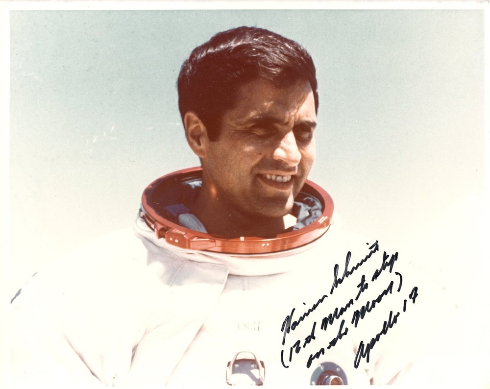 Astronaut Archives offers Harrison Schmitt signed " 12th man to step on moon "