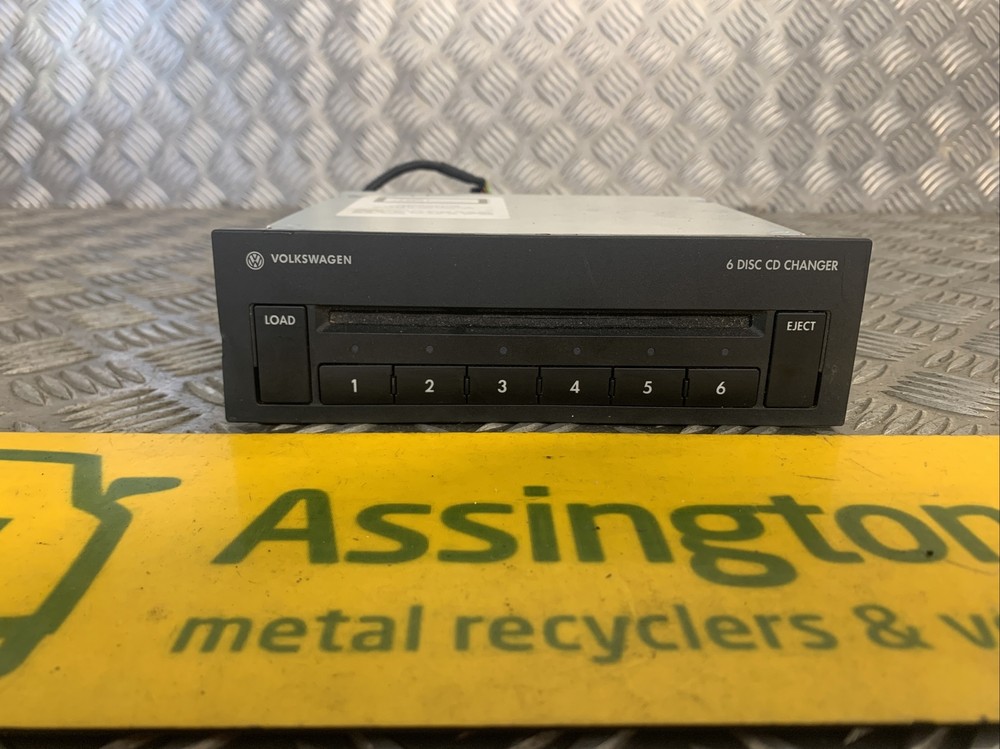 2005-10 VW Volkswagon EOS 6 CD Changer 1K0035110B
