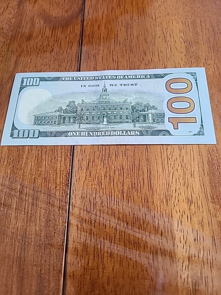 2017-A $ 100 Bill Radar PB 75090975 L