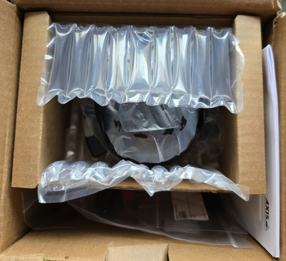 Axis 01039-001 Q3515-LV 9mm Network Dome Security Camera