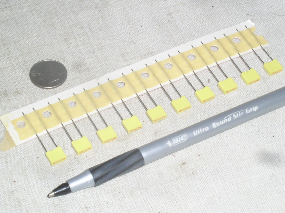 10 SQUARE EMI SUPPRESSION POLYESTER PLASTIC FILM CAPACITOR .027UF 27NF 100V USA