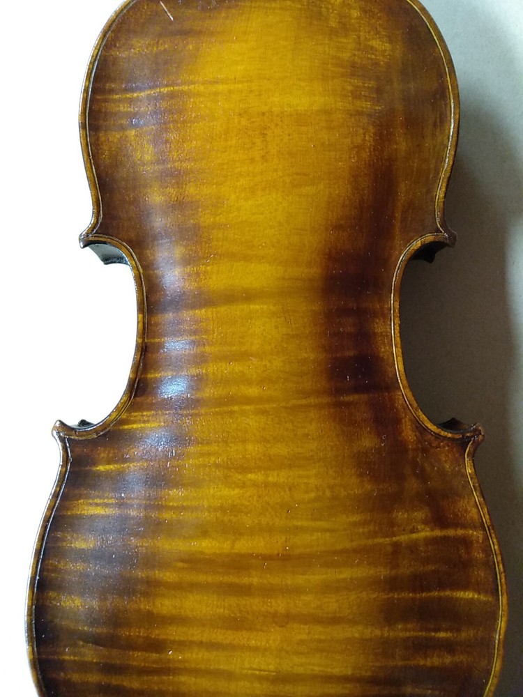 Fine Antique Saxon Violin
