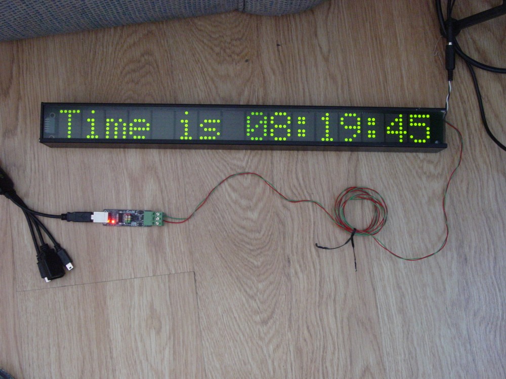 Program for controlling an ARTI Under Monitor Display (UMD)