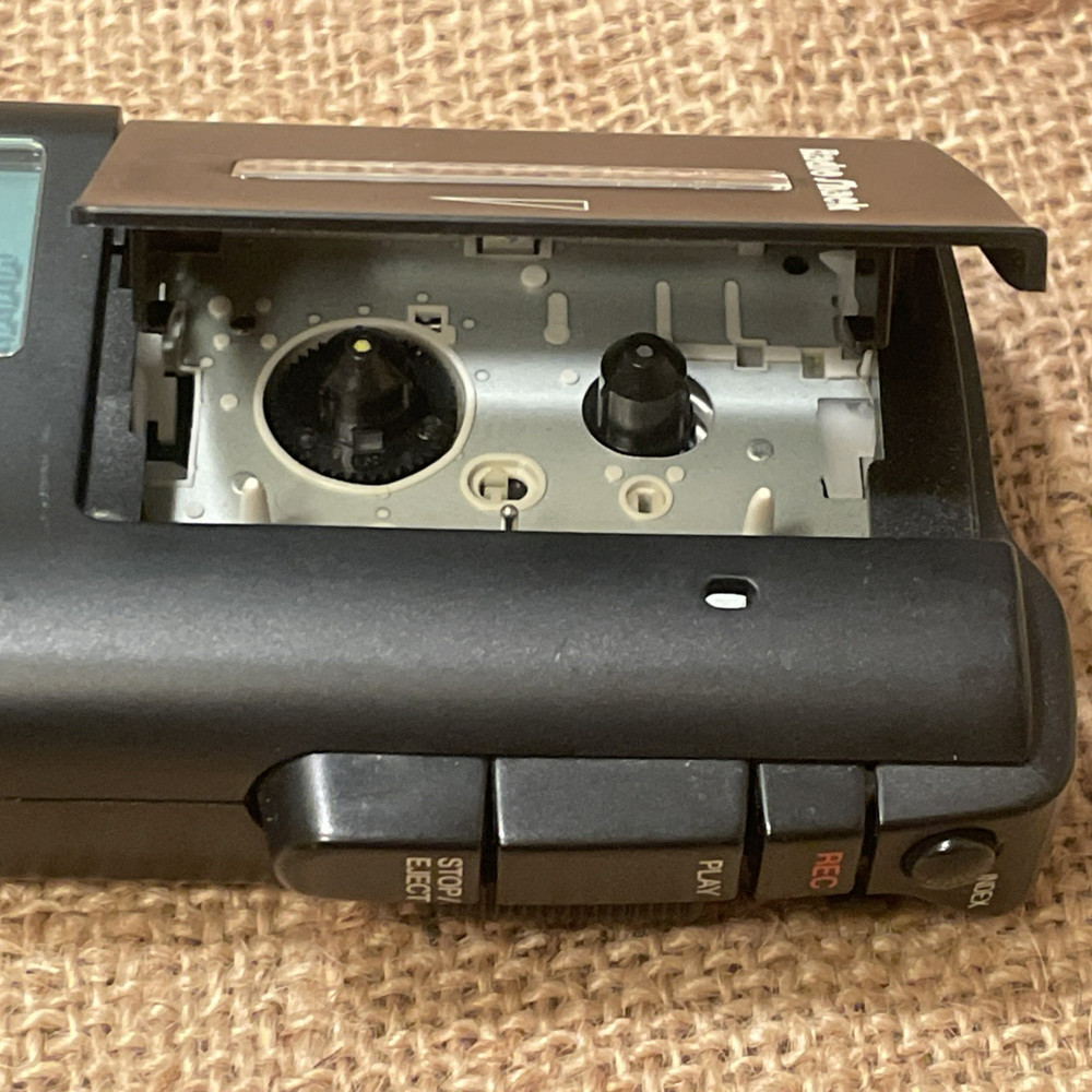 Radio Shack Micro30 Handheld Voice Recorder Microcassette UNTESTED