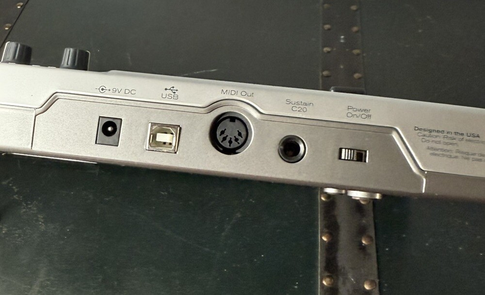 M-Audio KeyStudio 25 MIDI Controller Keyboard Mini USB Board As Photographed