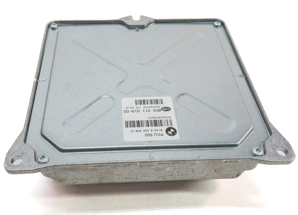 2014-2018 BMW X5 (F15) VOLTAGE CONVERTER CONTROL MODULE