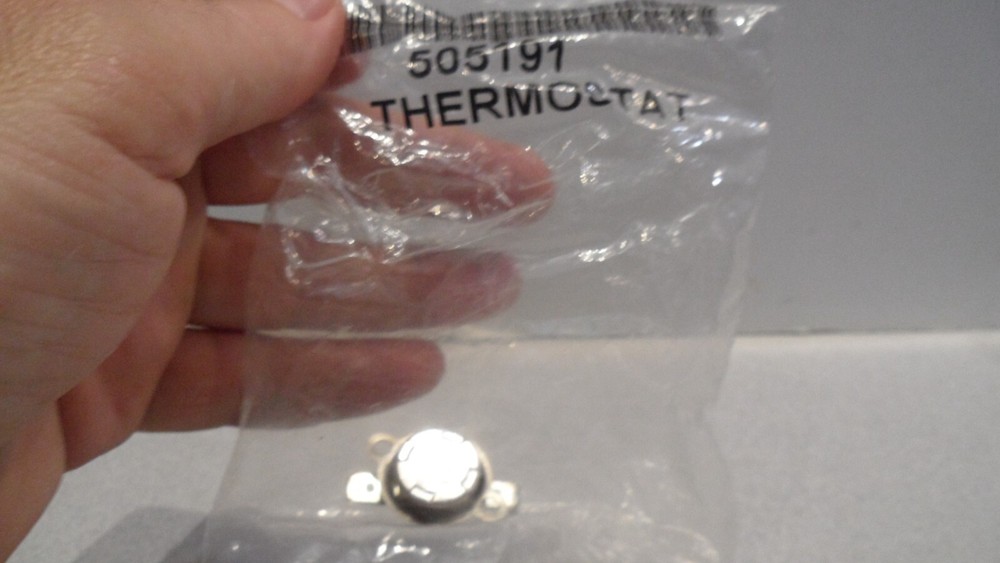 1 x 505191 THERMOSTAT B1002