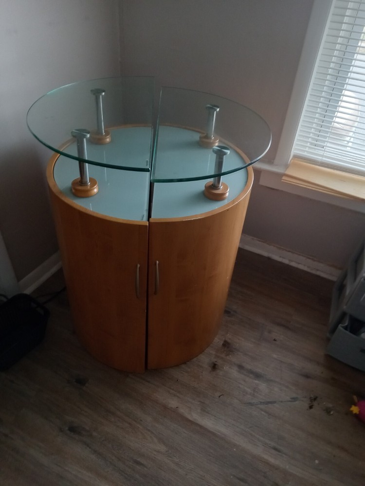 Mini Bar