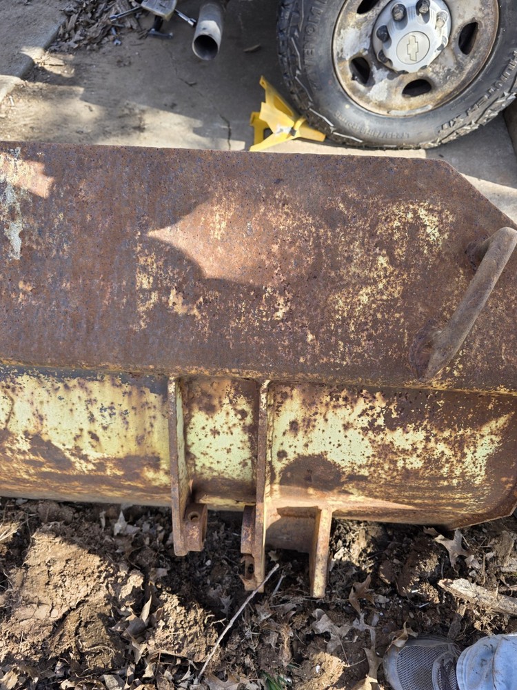 Loader Bucket From 1960s Jd 2010w