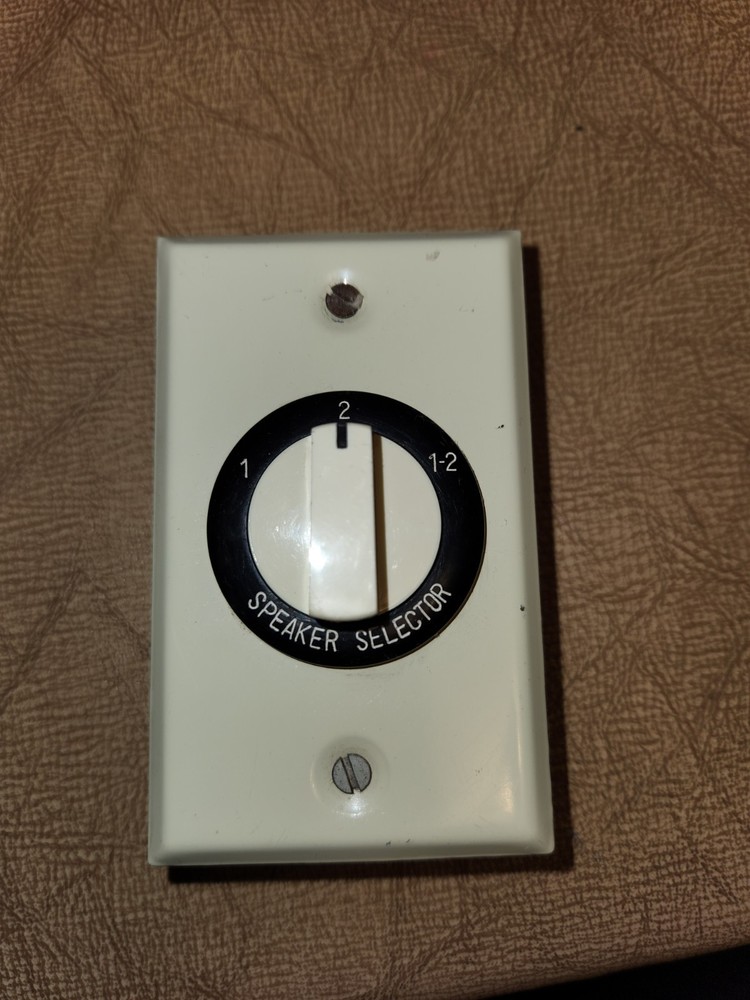 Speaker Selector Switch Wall-Mount Wall Plate