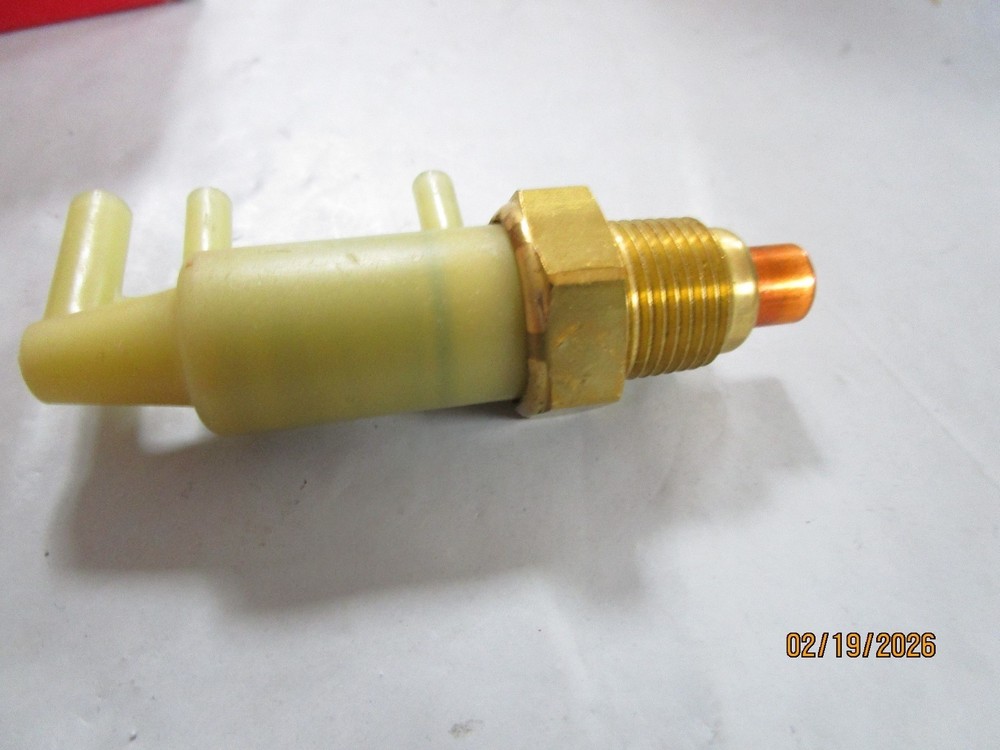 Standard PVS-26 Ported Vacuum Switch