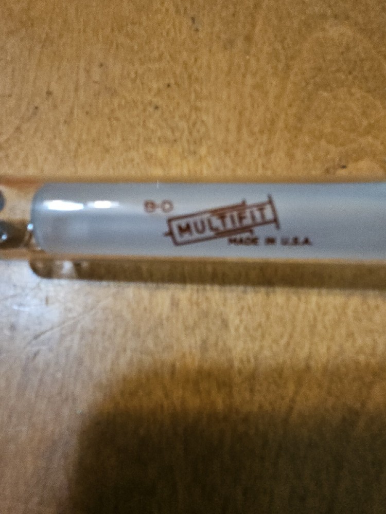 VINTAGE B-D 10cc MULTIFIT INTERCHANGEABLE GLASS TIP Syringe with original box