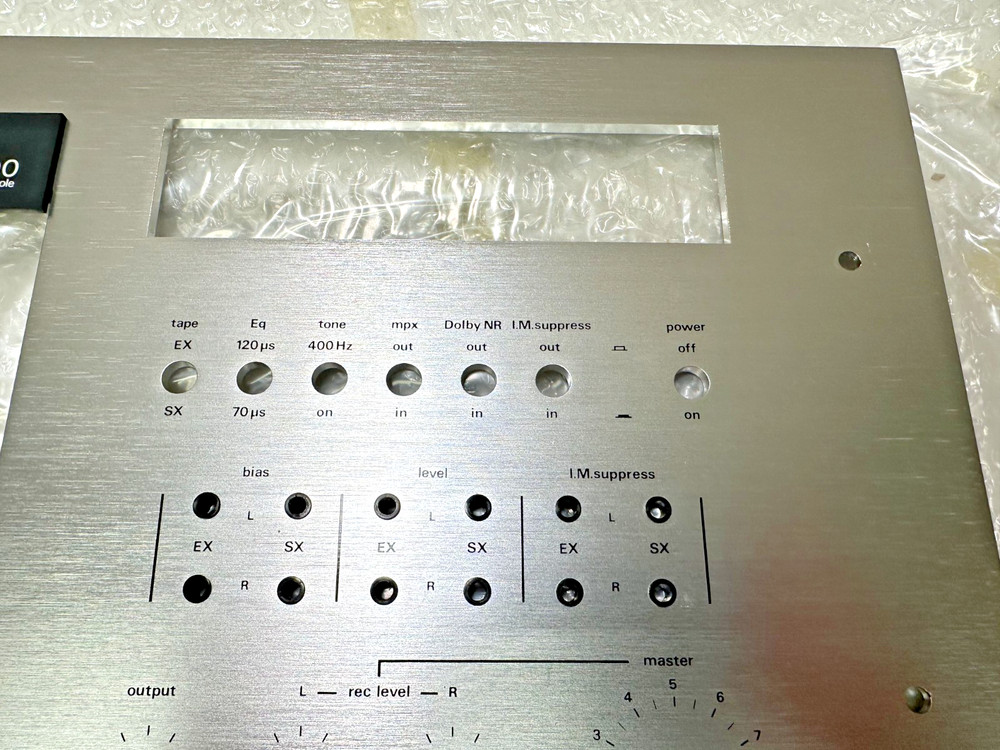 Nakamichi 600 Cassette Deck Face Panel