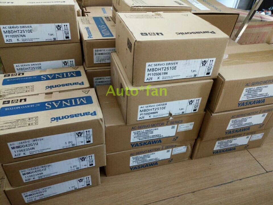 1pc for brand new servo motor MSMD082P1A