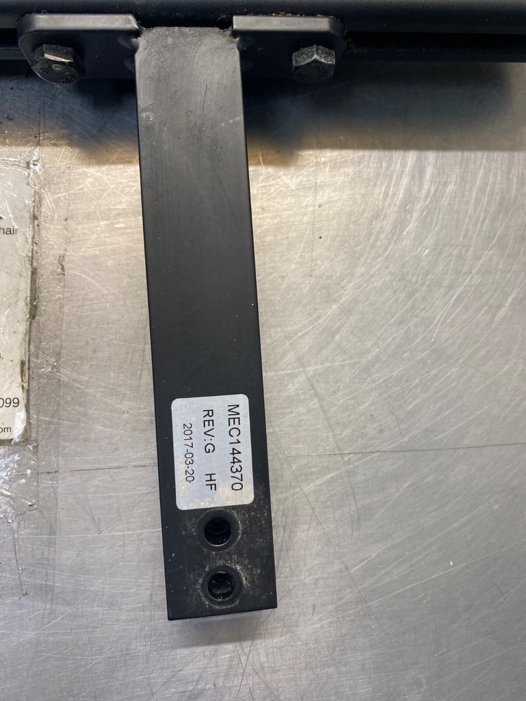 Quantum hd seatbelt with brackets (A1)