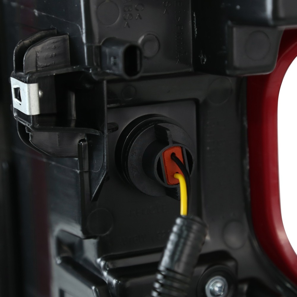 LED Tail Light Left Driver Side For 2019-2026 Chevy Silverado 1500 84678149